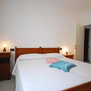https://chiara-house.it-tuscanyhotel.com